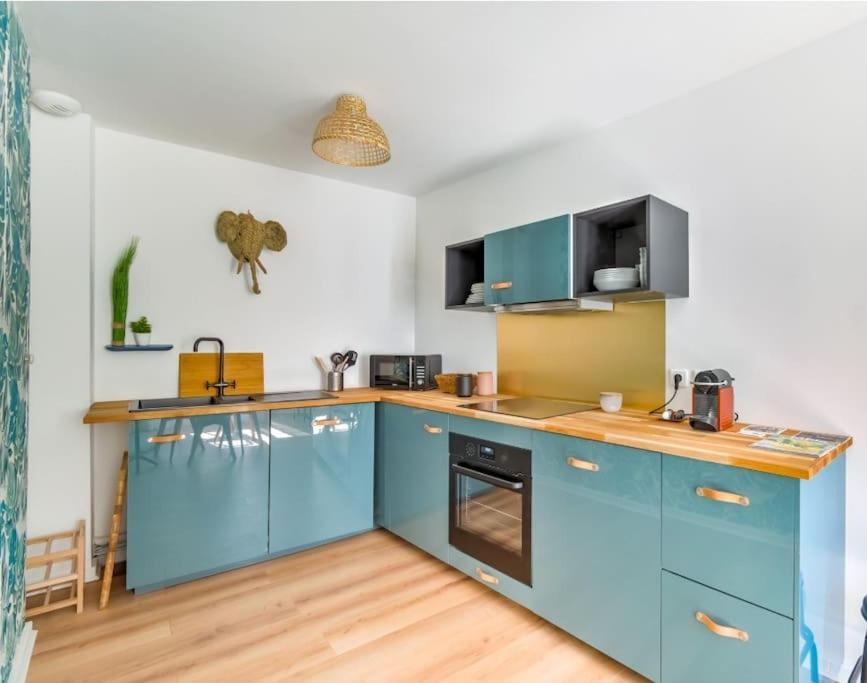 2 Bedroom Apartment In The Heart Of Marseilles Exterior foto